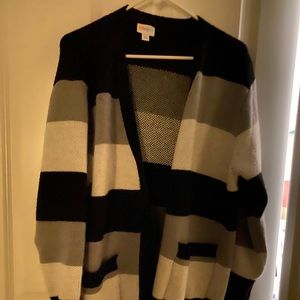 Black , White and Gray Peyton